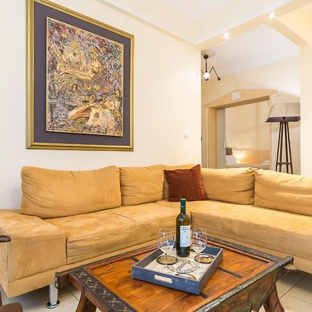 Family House Next To Acropolis Atenas Exterior foto